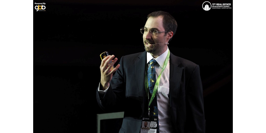 Dr. Andreas Wieser, Senior Physician, Working Group Leader, Deputy Head of Laboratory Diagnostics of Smart United GmbH